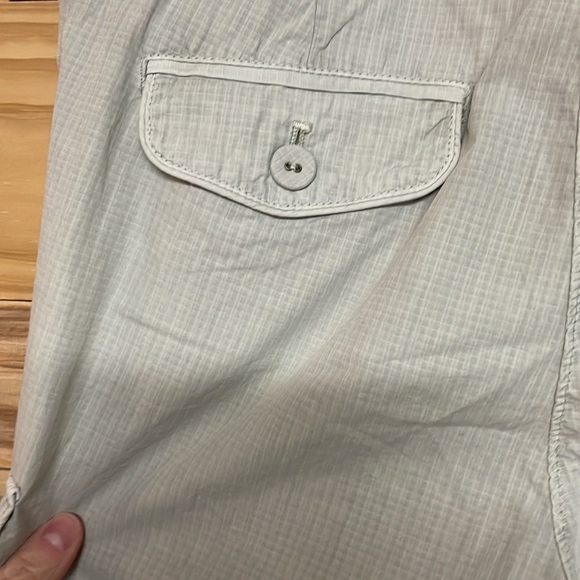 J. Crew size 10 Mid-rise Favorite Fit 100% Cotton Gray Cargo Pants with Pockets - Picture 11 of 15